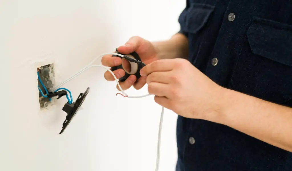 installation prise interrupteur Paris